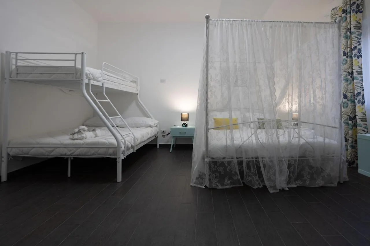 Sweet Home Mare Blu Marsala Affittacamere