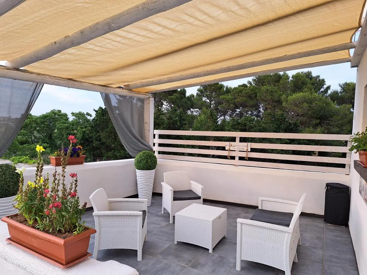 Sweet Home Mare Blu Marsala 0*,  Italia